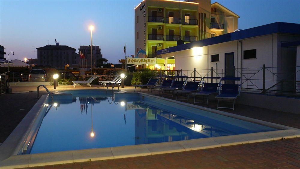 Residence Moderno Lido Di Savio Dış mekan fotoğraf