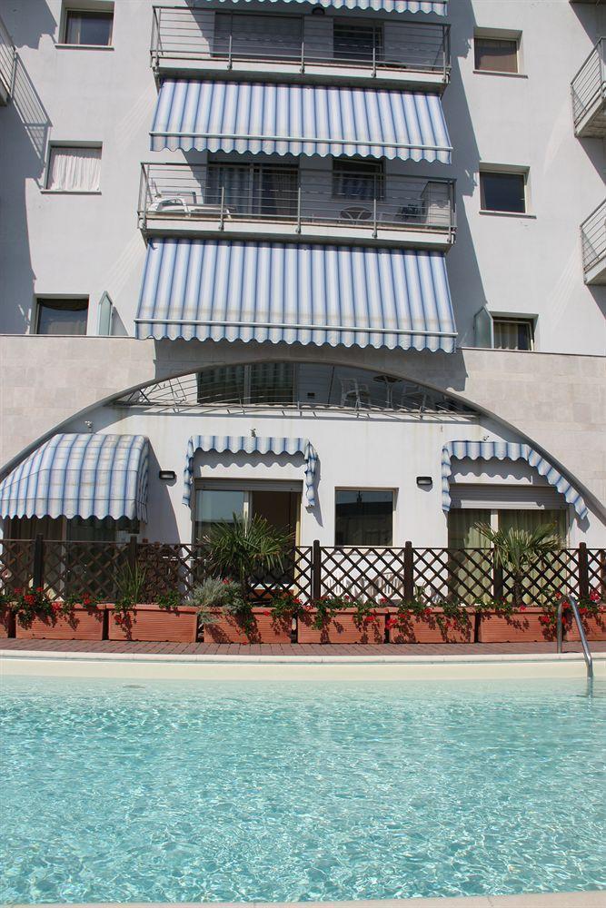 Residence Moderno Lido Di Savio Dış mekan fotoğraf